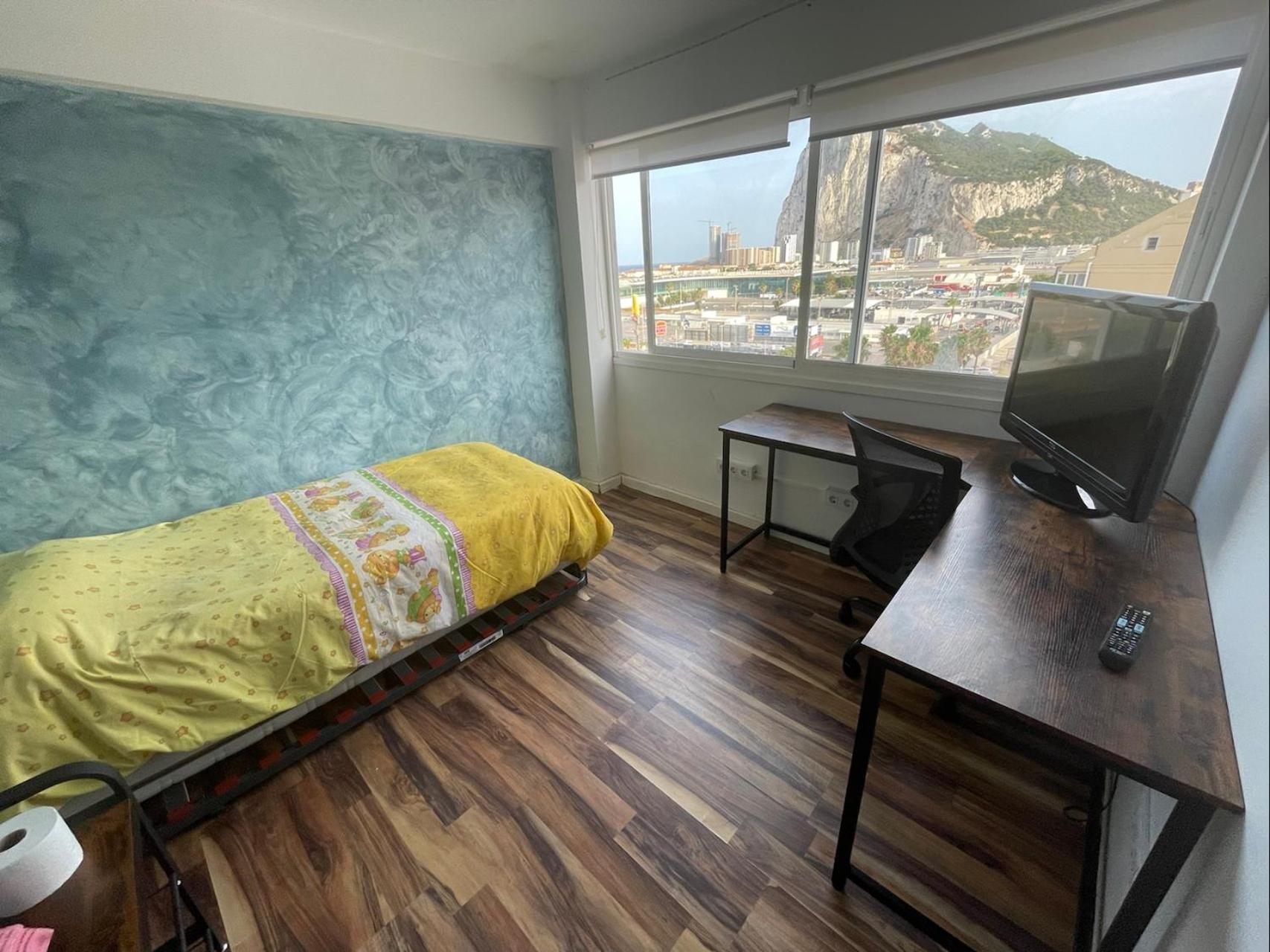 Closest Room To Gibraltar Border La Línea de la Concepción Zewnętrze zdjęcie